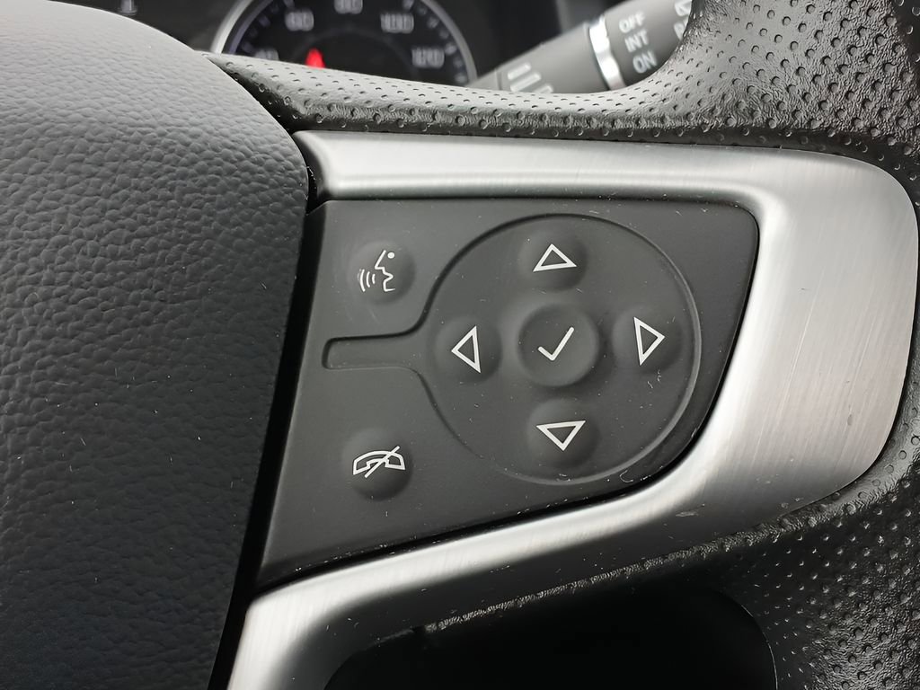 Used 2023 GMC Acadia SLE w/ Driver Convenience Package image 30