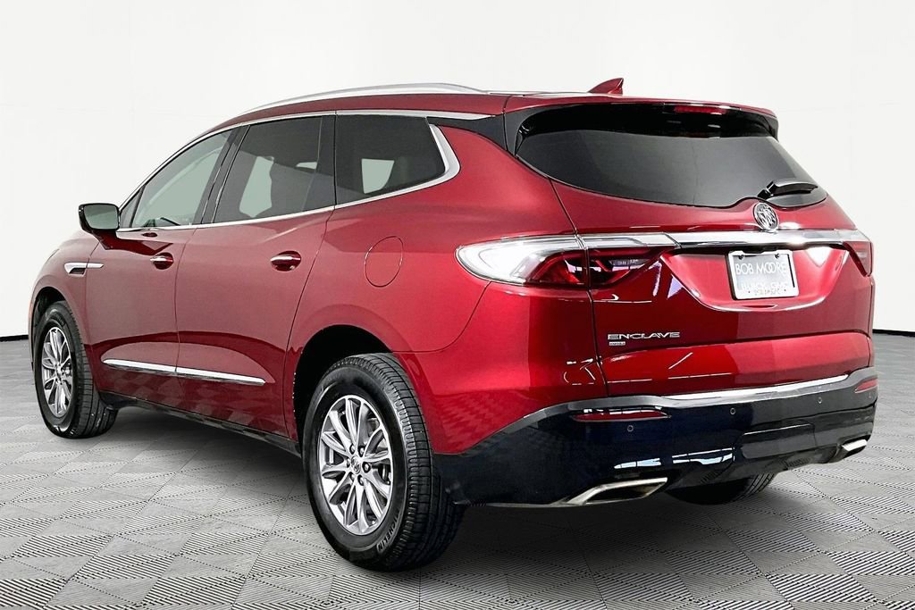 Used 2023 Buick Enclave Premium AWD/4WD image 4