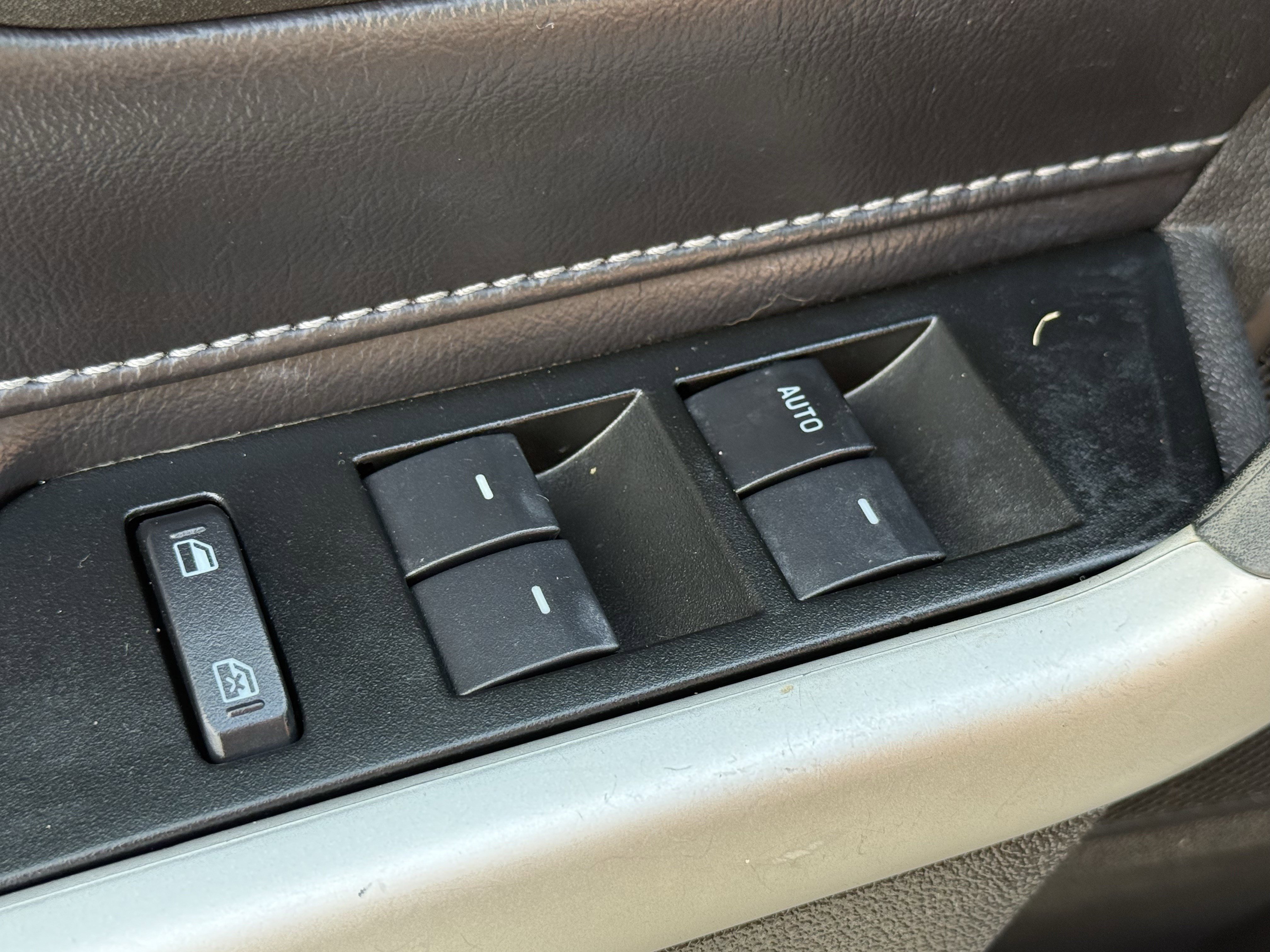 Used 2013 Ford Edge SE image 23