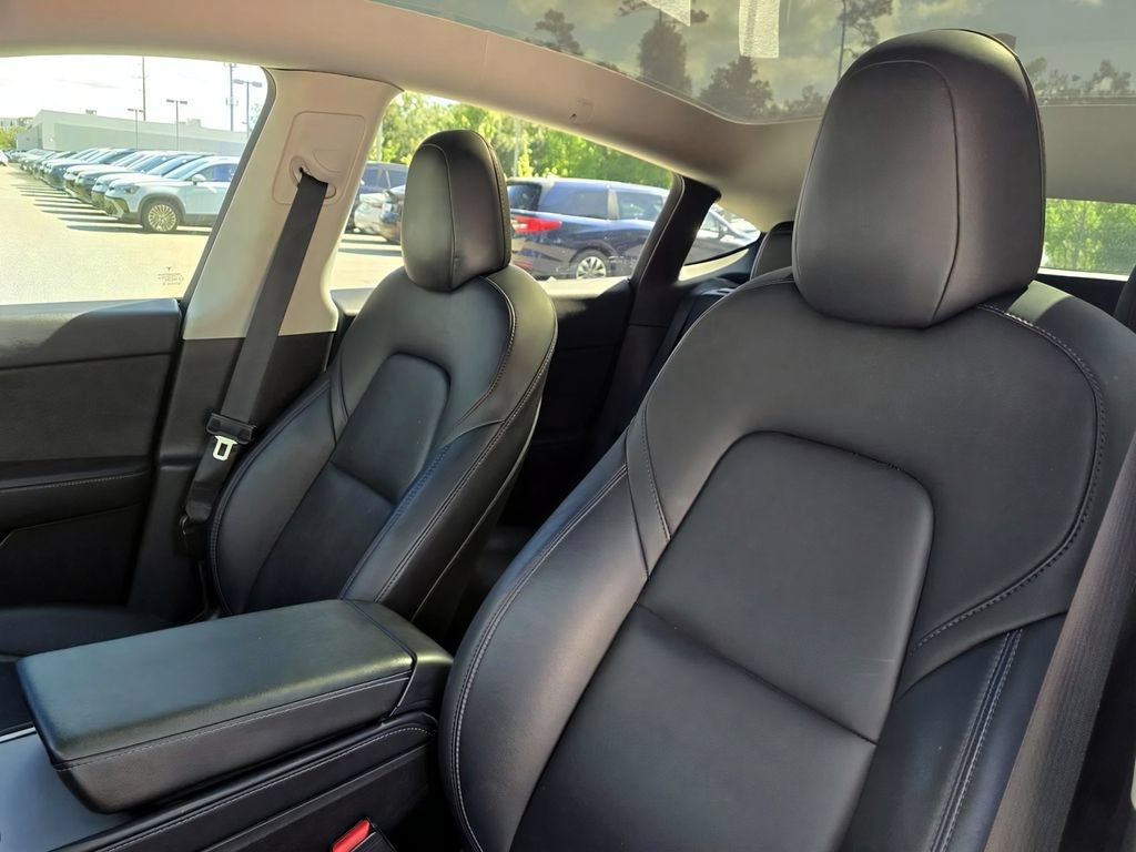 Used 2022 Tesla Model Y Performance AWD/4WD image 14