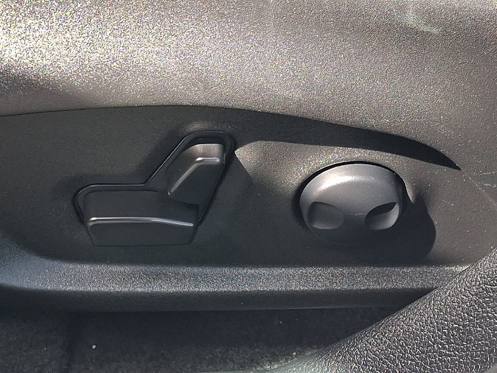 Used 2025 Jeep Compass Limited AWD/4WD image 27