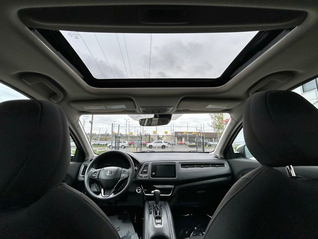 Used 2021 Honda HR-V EX image 18