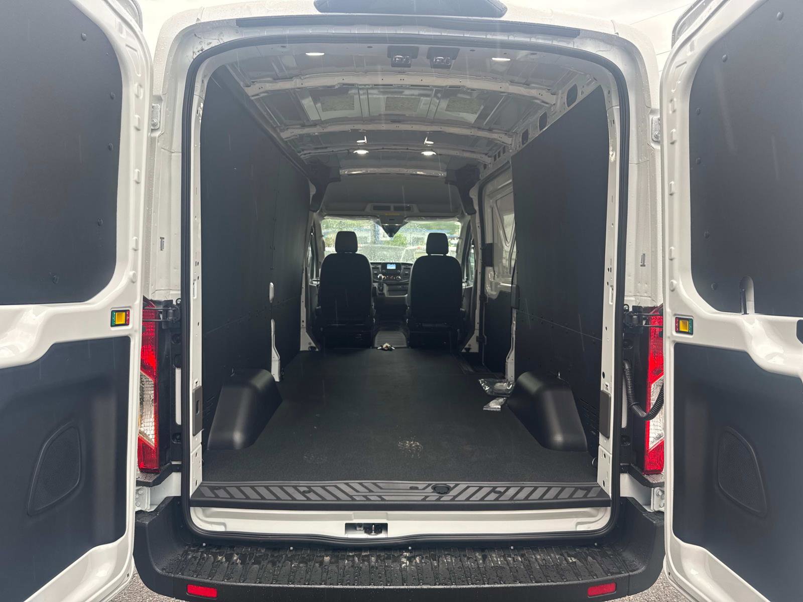 New 2025 Ford Transit 250 148 Medium Roof w/ Load Area Protection Package image 6