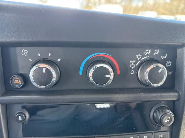 New 2026 GMC Savana 3500 w/ Driver Convenience Package RWD image 15