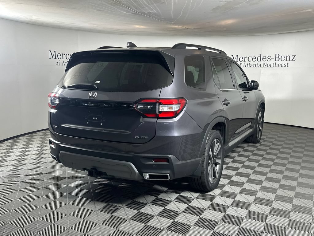 Used 2023 Honda Pilot Elite image 7