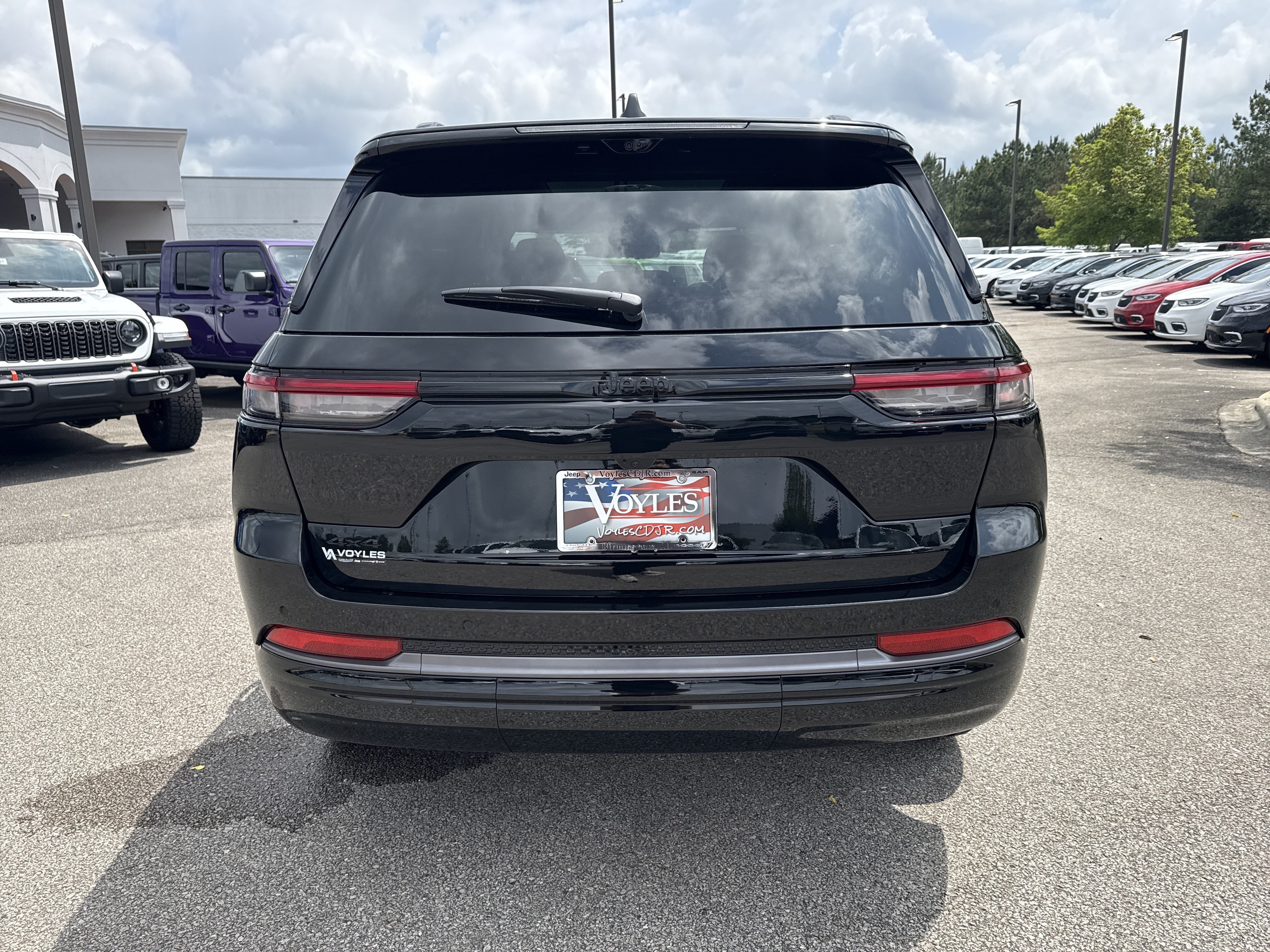 New 2026 Jeep Grand Cherokee Limited AWD/4WD image 6
