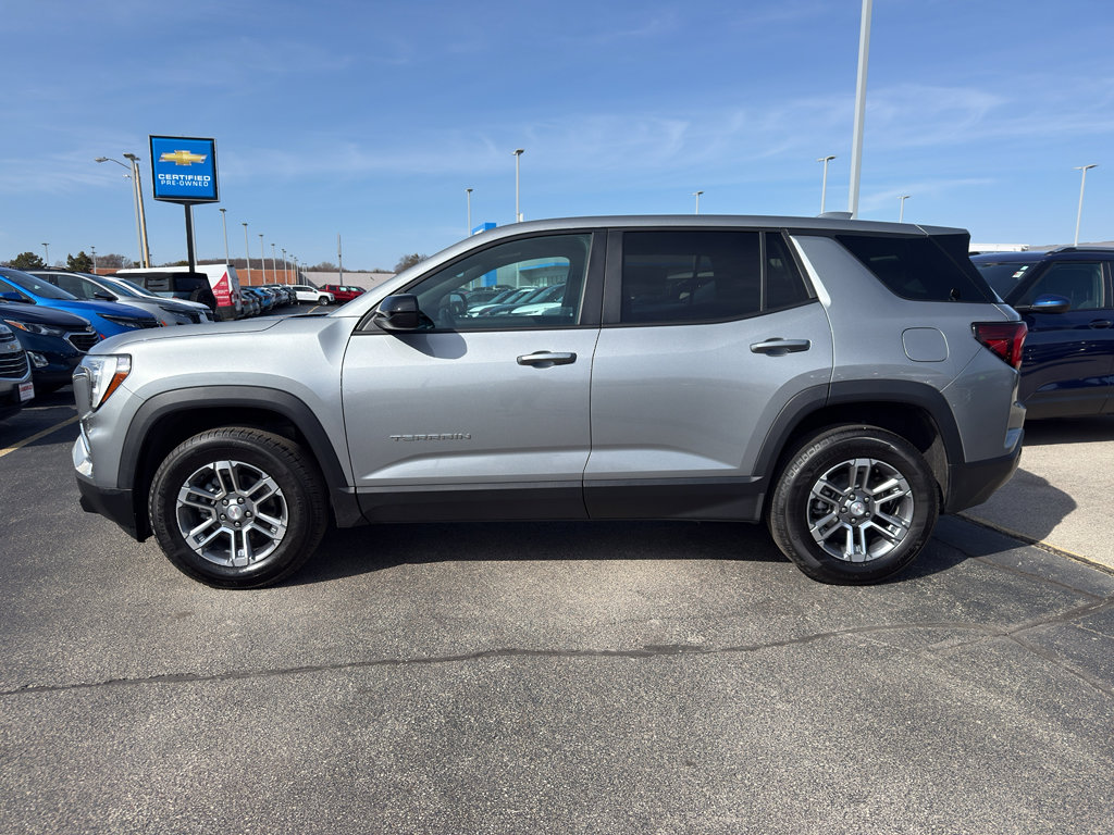 Used 2025 GMC Terrain Elevation image 6