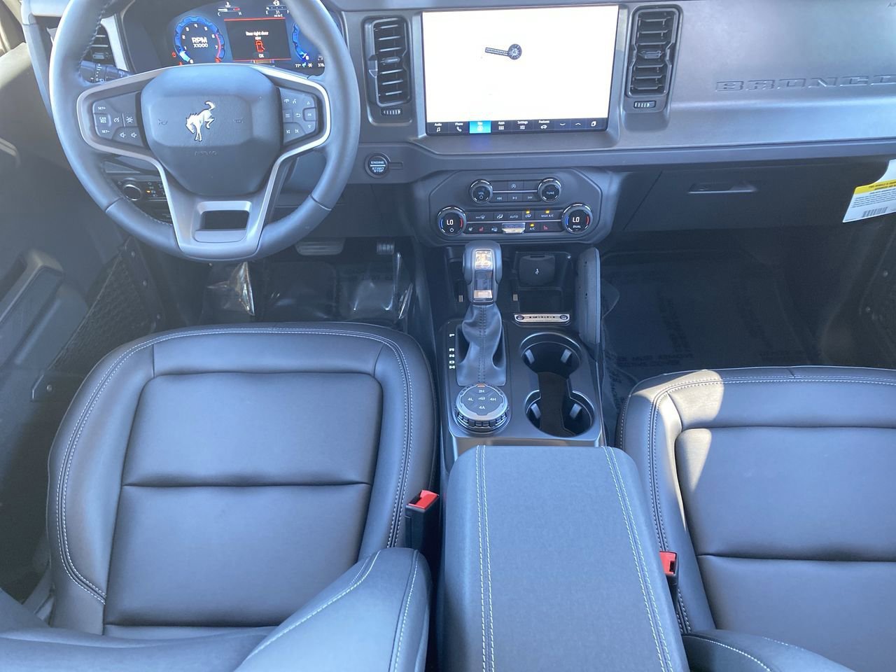 New 2025 Ford Bronco Badlands w/ Sasquatch Package AWD/4WD image 14