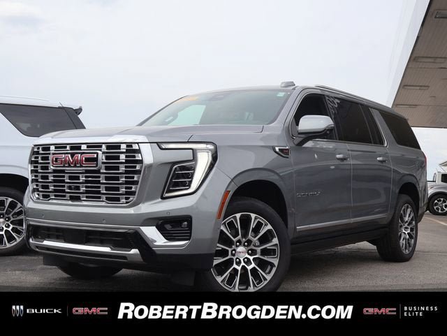 New 2026 GMC Yukon XL Denali w/ Sun & Power Step Package AWD/4WD image 1