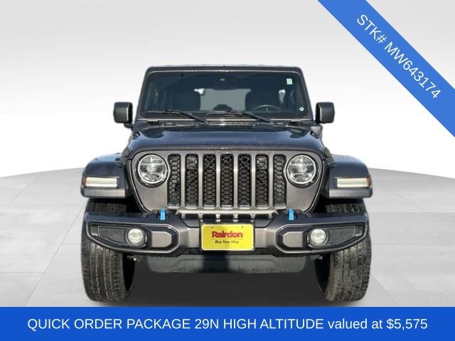 Used 2021 Jeep Wrangler Unlimited Sahara image 2