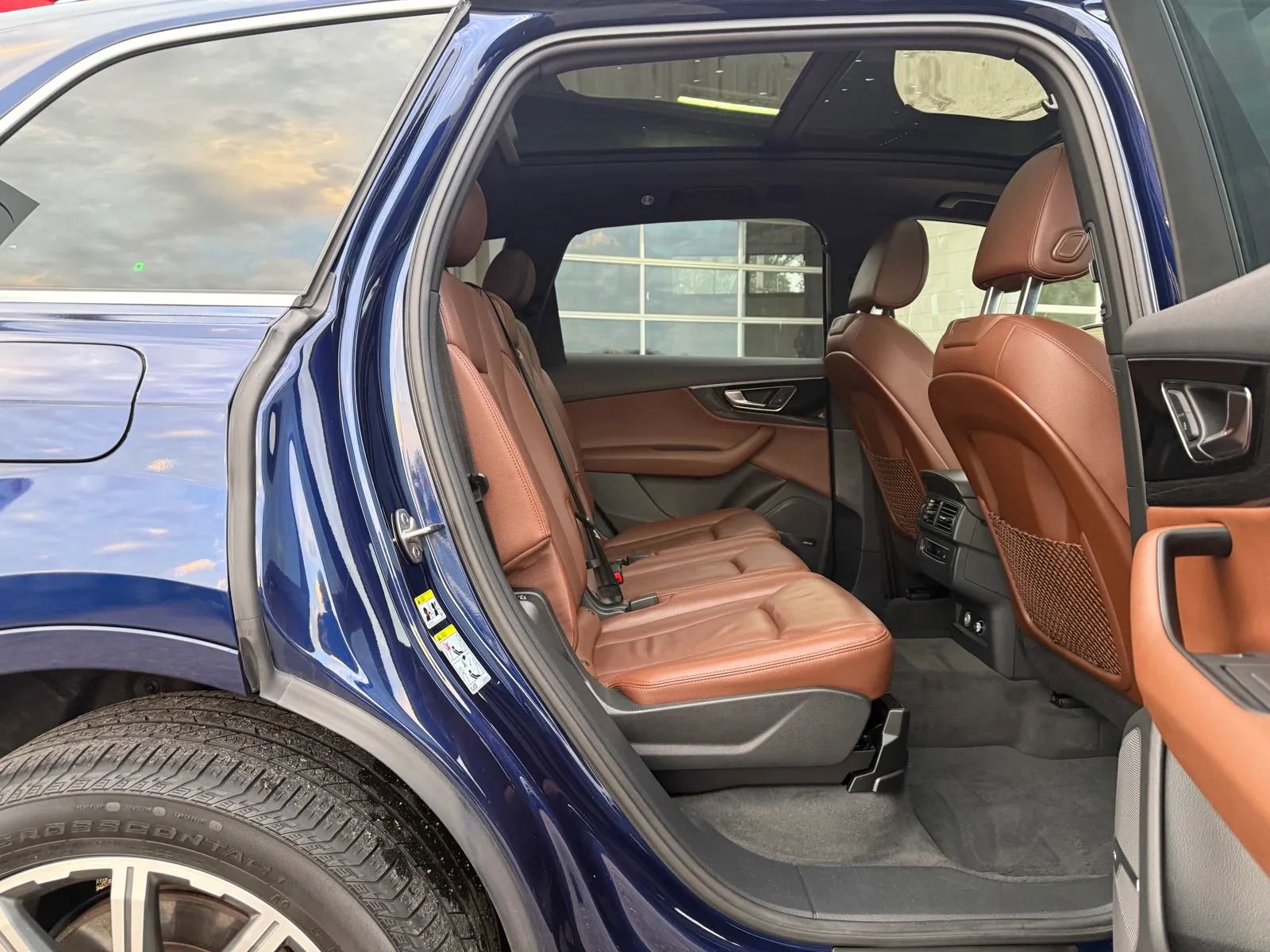 Used 2019 Audi Q7 3.0T Premium Plus w/ Premium Plus Package image 17