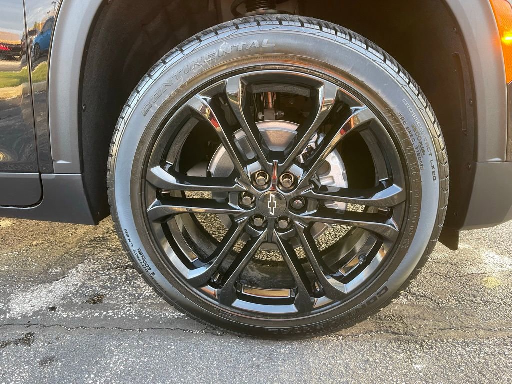 New 2026 Chevrolet Traverse LT w/ Driver Confidence Package image 34