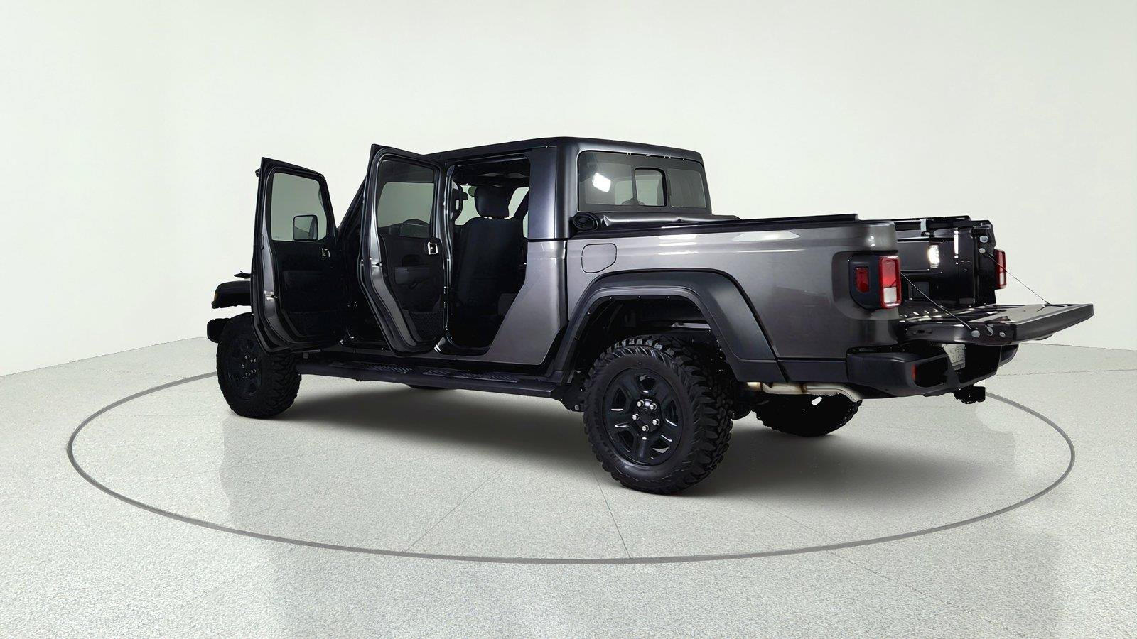 Used 2025 Jeep Gladiator Sport AWD/4WD image 12