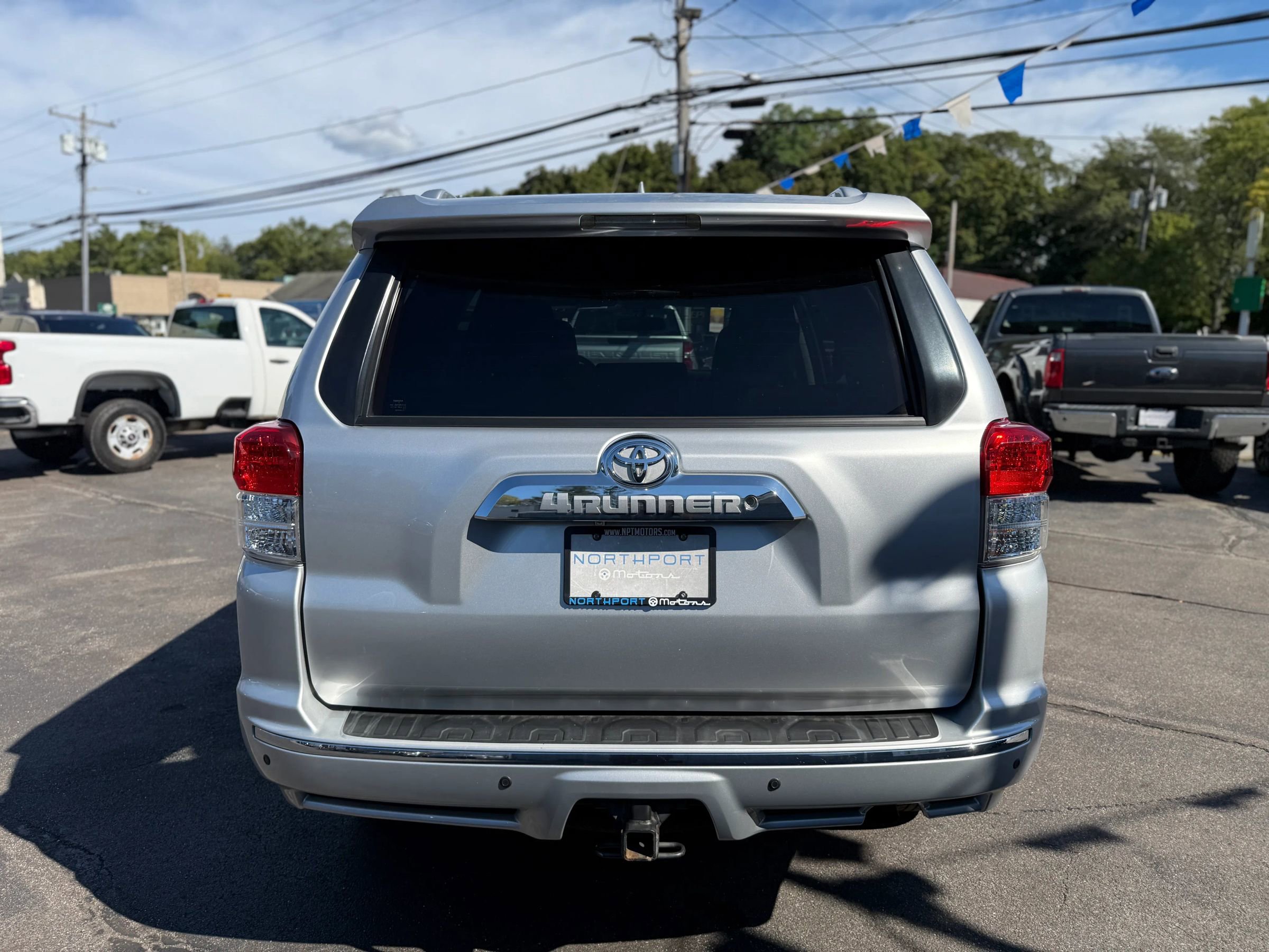 Used 2012 Toyota 4Runner SR5 image 8