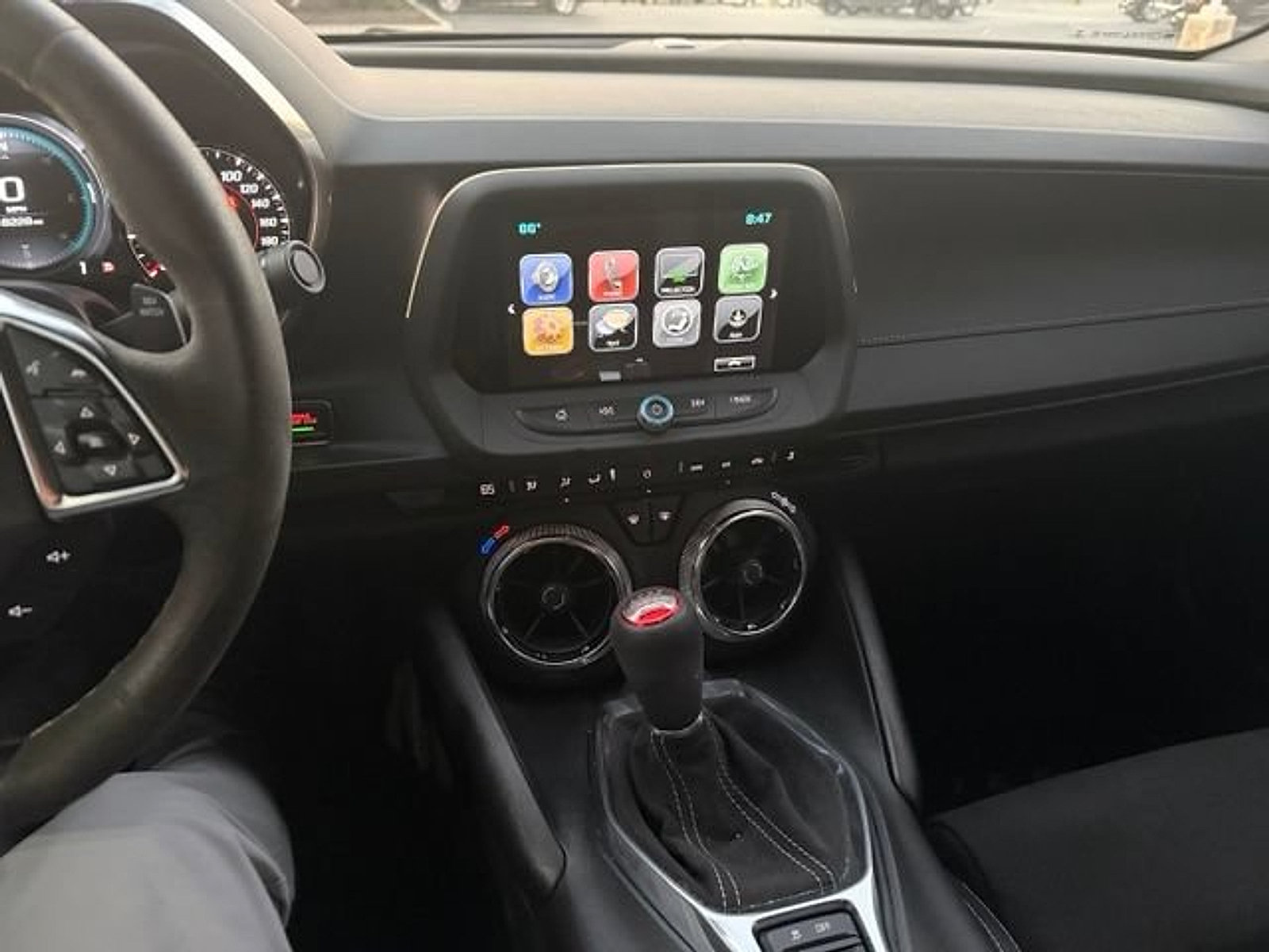 Used 2018 Chevrolet Camaro SS RWD image 18