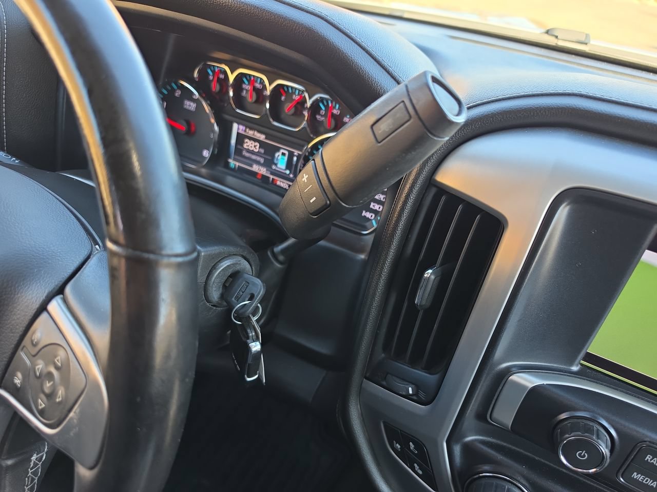 Used 2017 GMC Sierra 1500 SLT AWD/4WD image 16