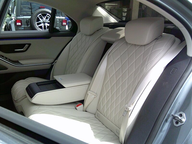 Used 2022 Mercedes-Benz S 580 4MATIC Sedan image 17