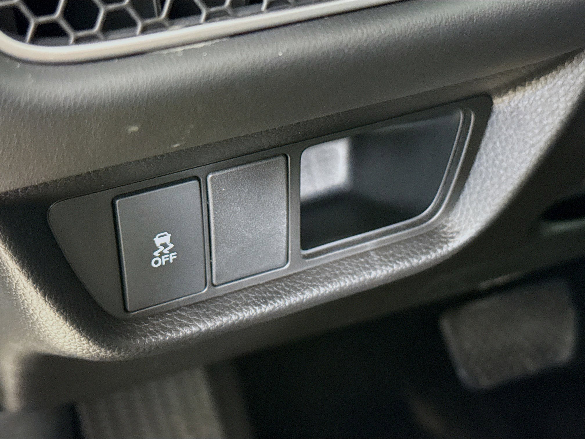 Certified 2026 Honda HR-V EX-L image 9