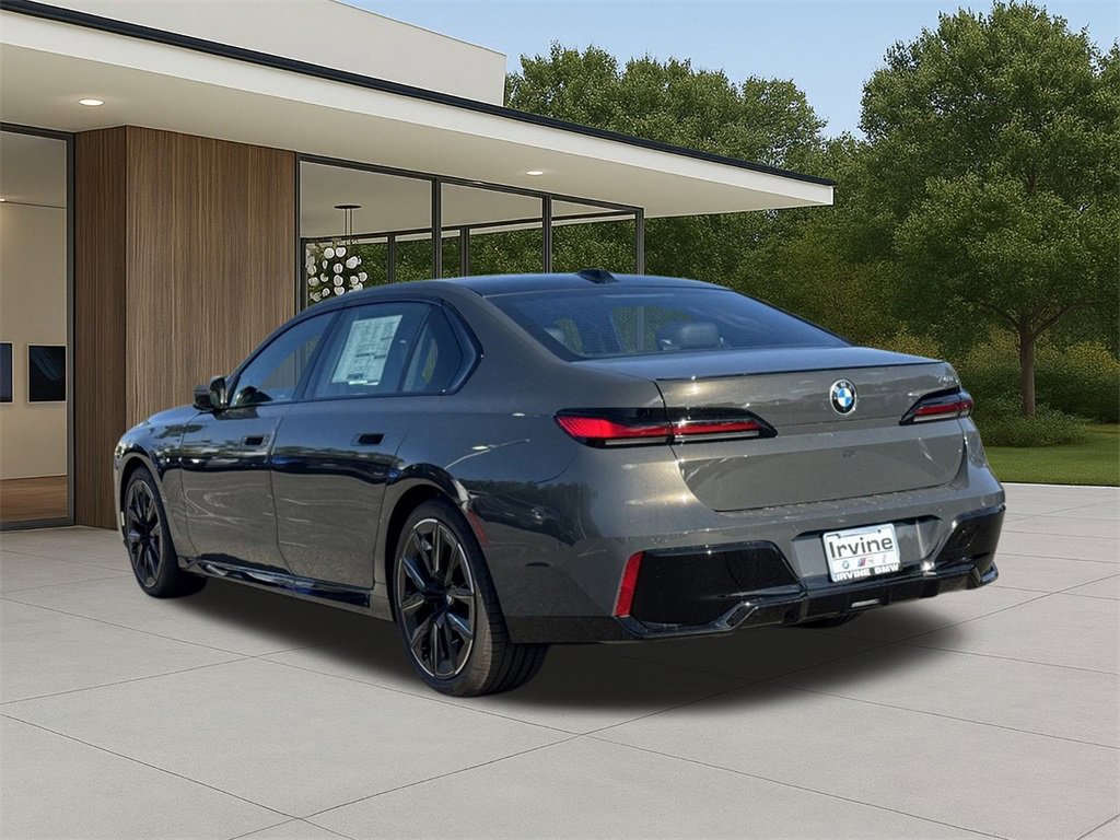 New 2026 BMW 740i image 10