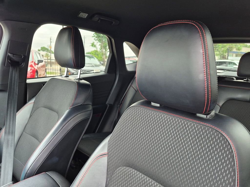 Used 2025 Ford Escape ST-Line AWD/4WD image 20