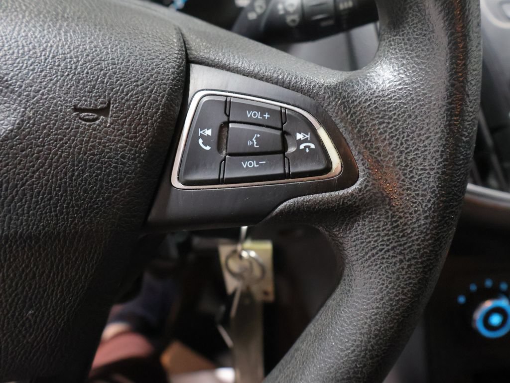 Used 2016 Ford Focus SE FWD image 30