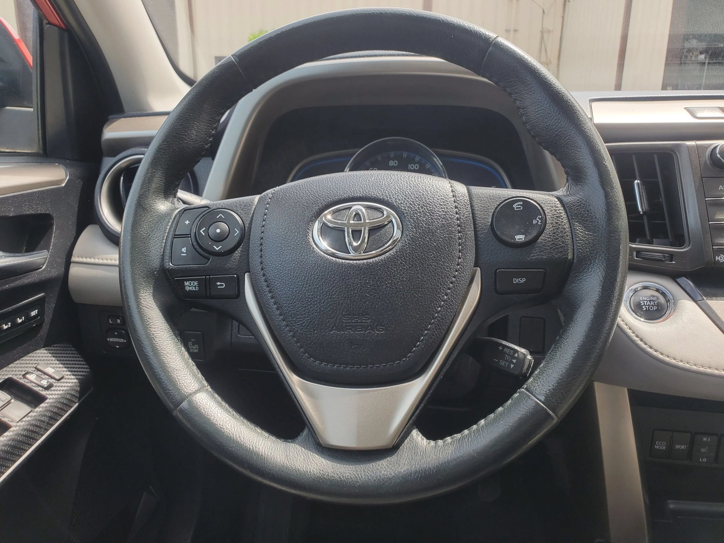 Used 2015 Toyota RAV4 Limited w/ Technology Package FWD image 38