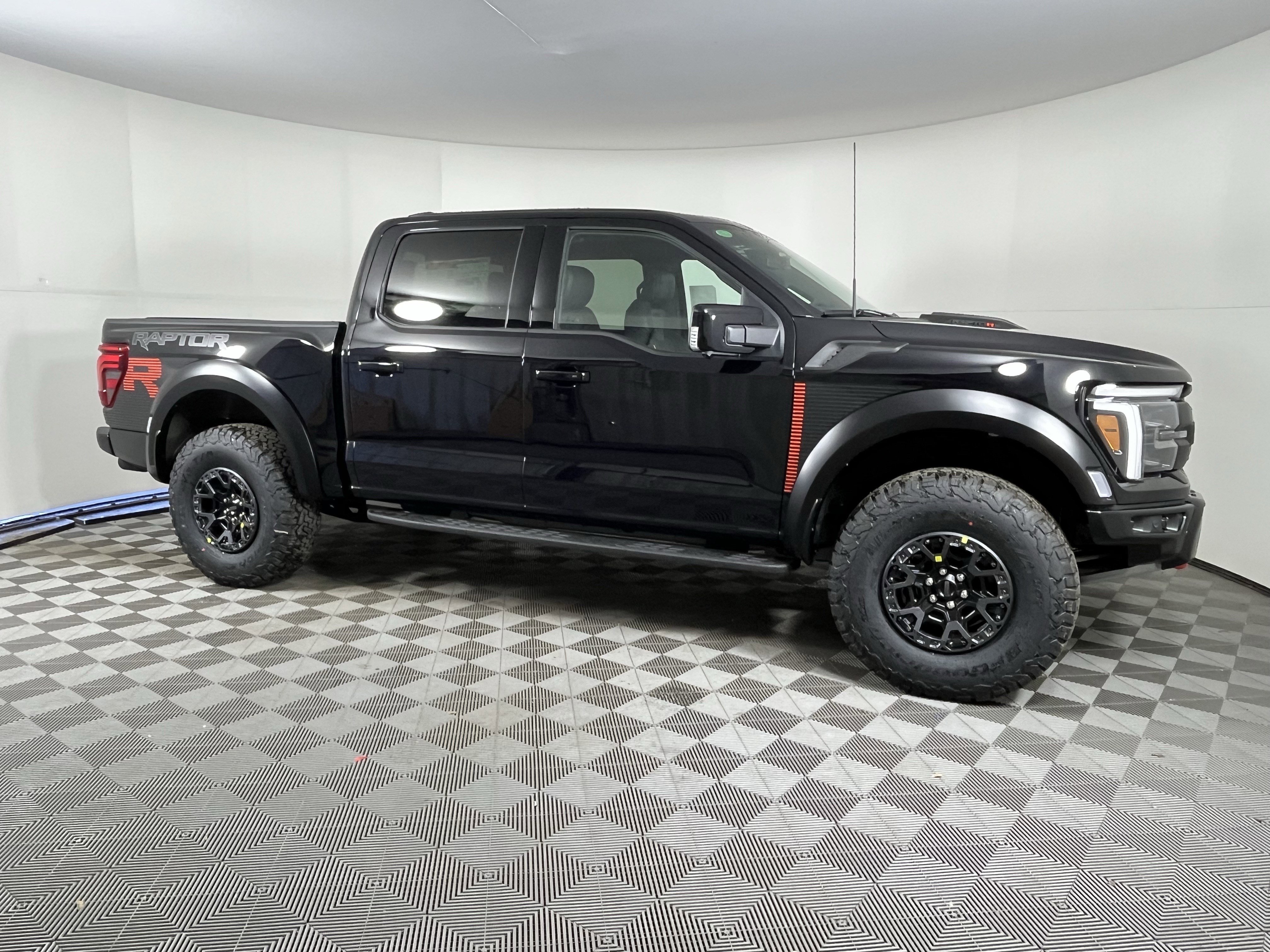 New 2026 Ford F150 Raptor w/ Equipment Group 803A Raptor R image 6
