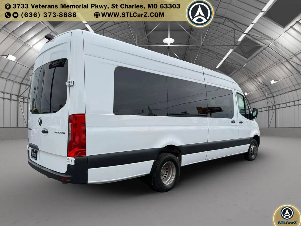 Used 2019 Mercedes-Benz Sprinter 3500 w/ Swivel Seat Package image 3