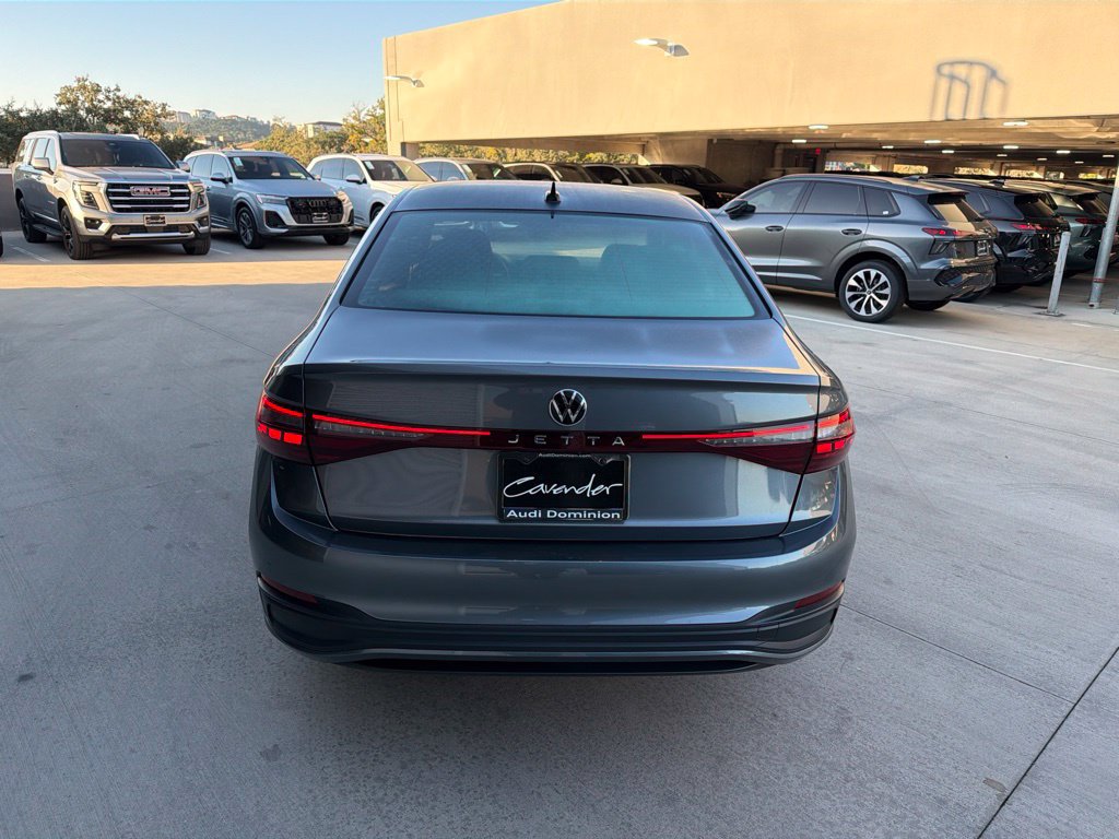 Used 2026 Volkswagen Jetta Sport FWD image 9