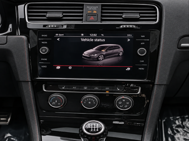 Used 2021 Volkswagen GTI SE FWD image 15