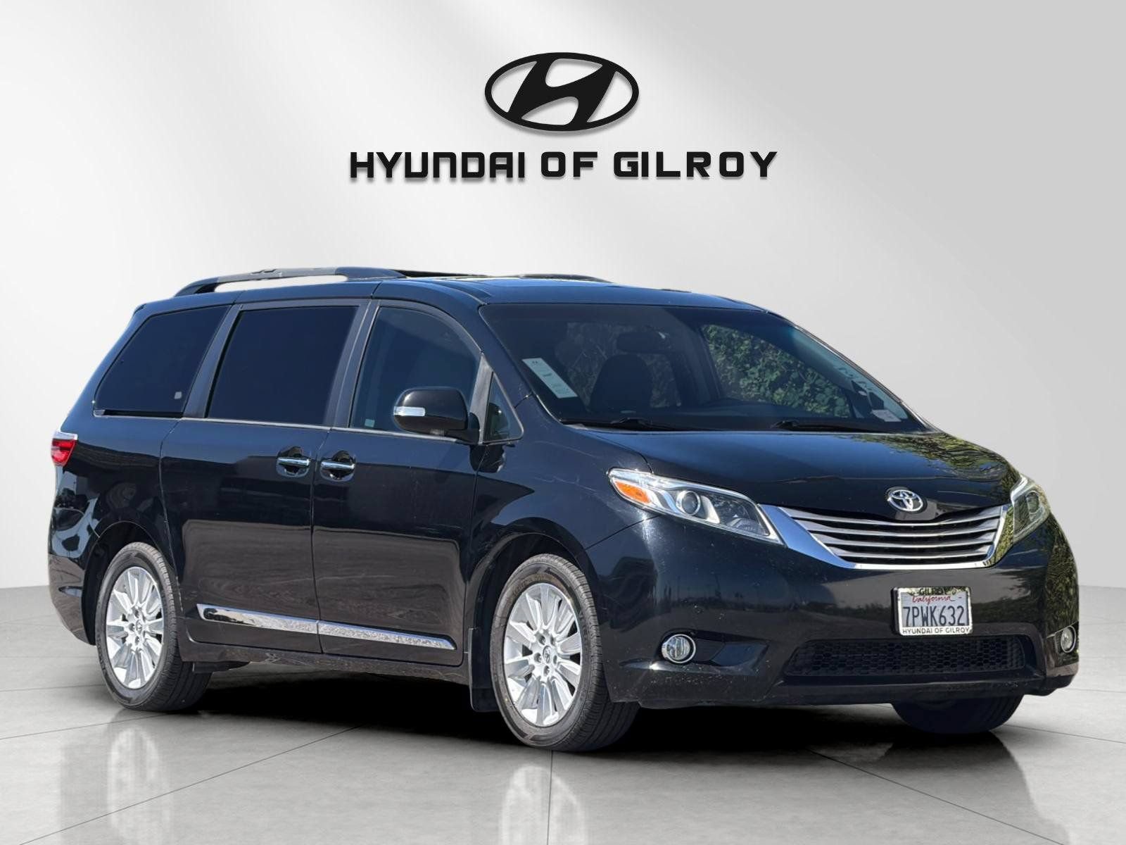 Used 2015 Toyota Sienna Limited Premium FWD image 7