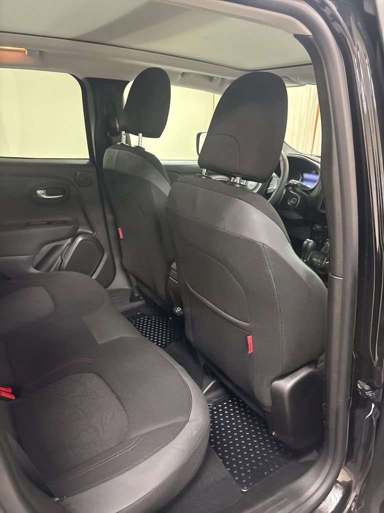 Used 2023 Jeep Renegade Trailhawk w/ Sun/Sound Group image 40