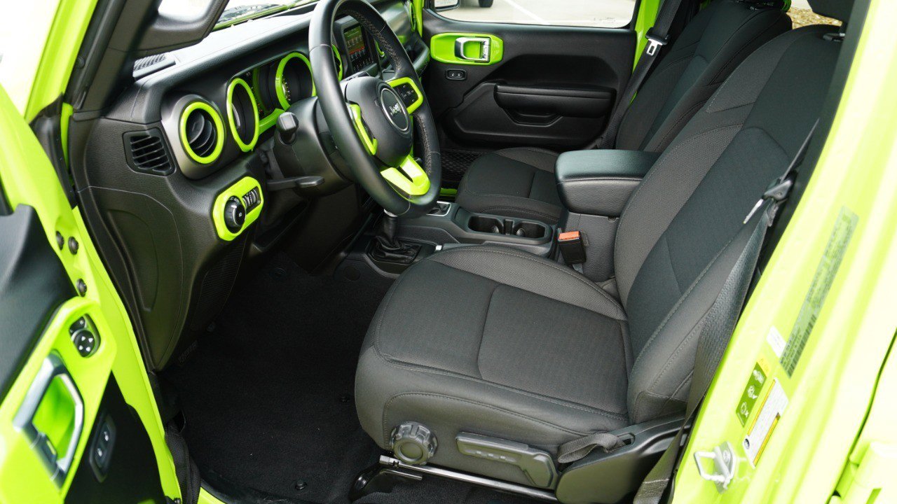 Used 2021 Jeep Wrangler Unlimited Sport image 13