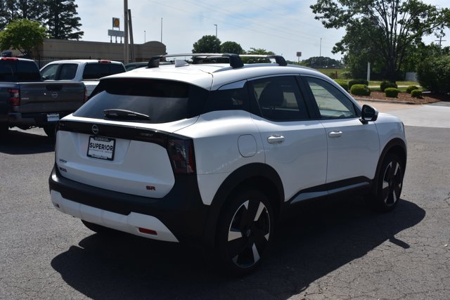 Used 2025 Nissan Kicks SR FWD image 5