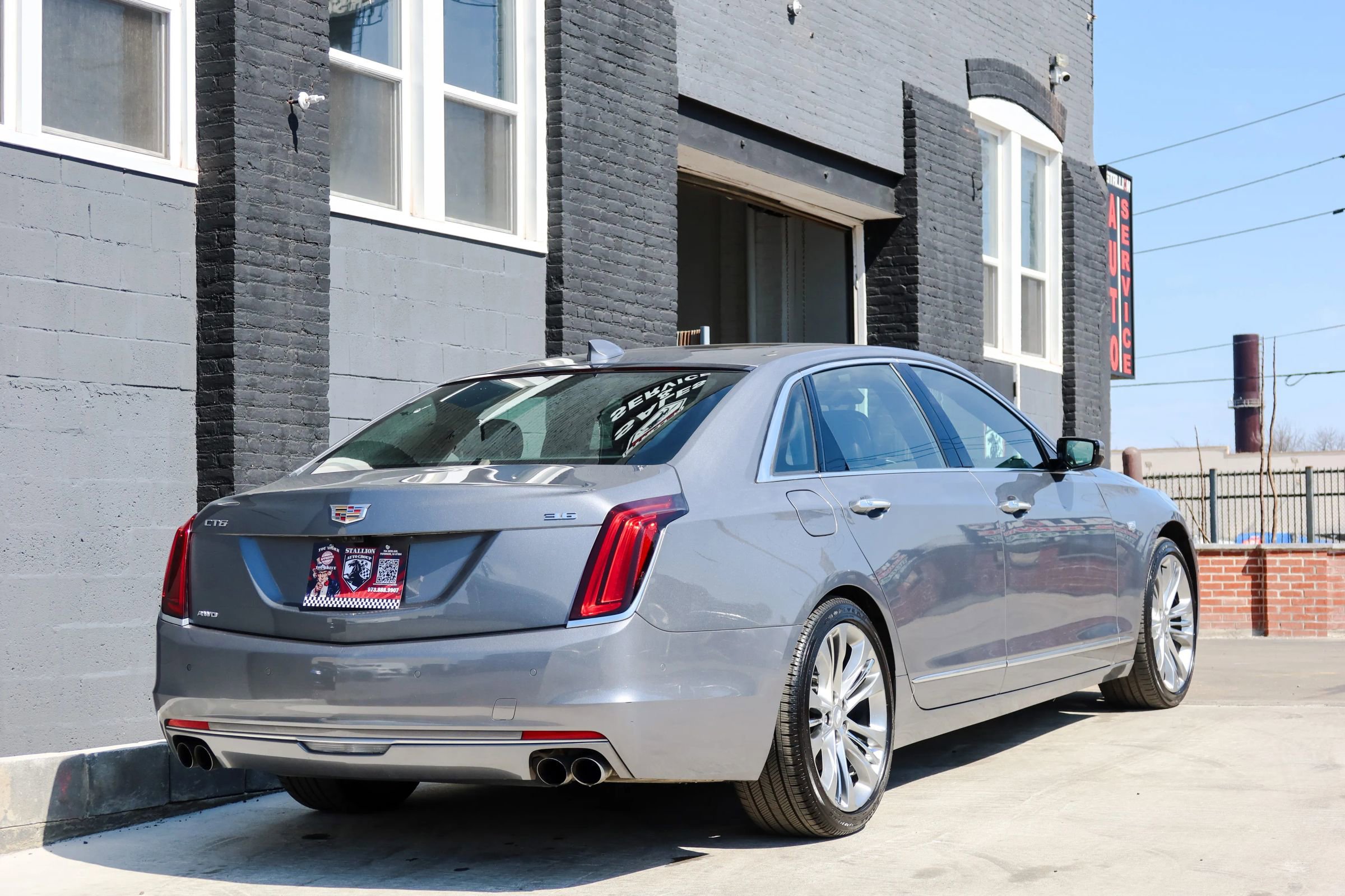 Used 2018 Cadillac CT6 Platinum image 4