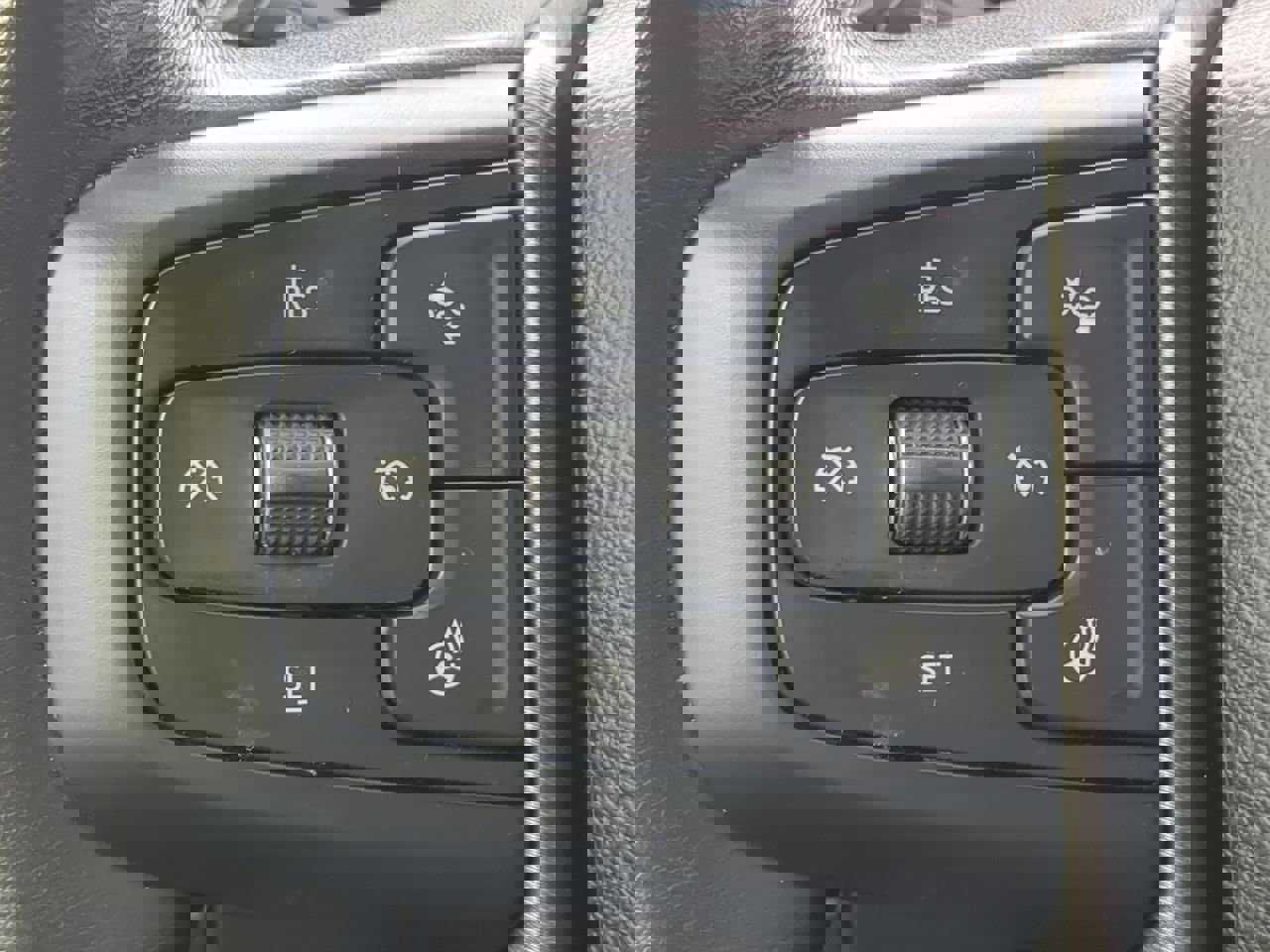 Used 2024 GMC Sierra 2500 Denali Ultimate image 27