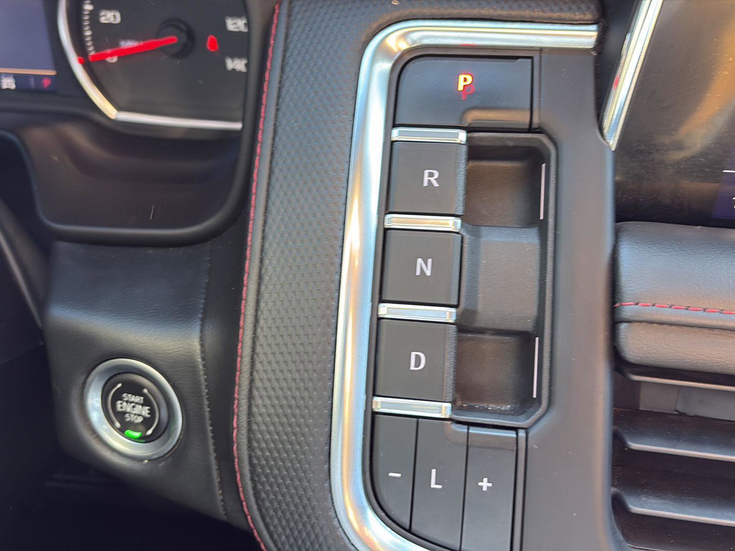 Used 2021 Chevrolet Tahoe RST image 21