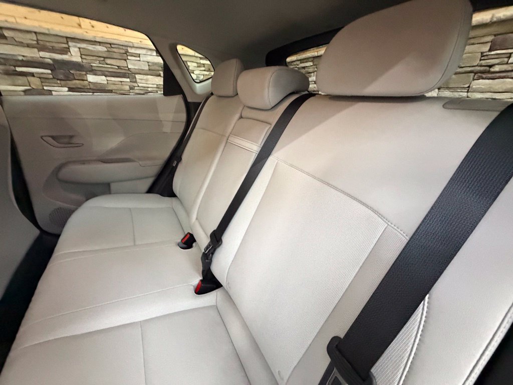 Certified 2024 Hyundai Kona SEL AWD/4WD image 47