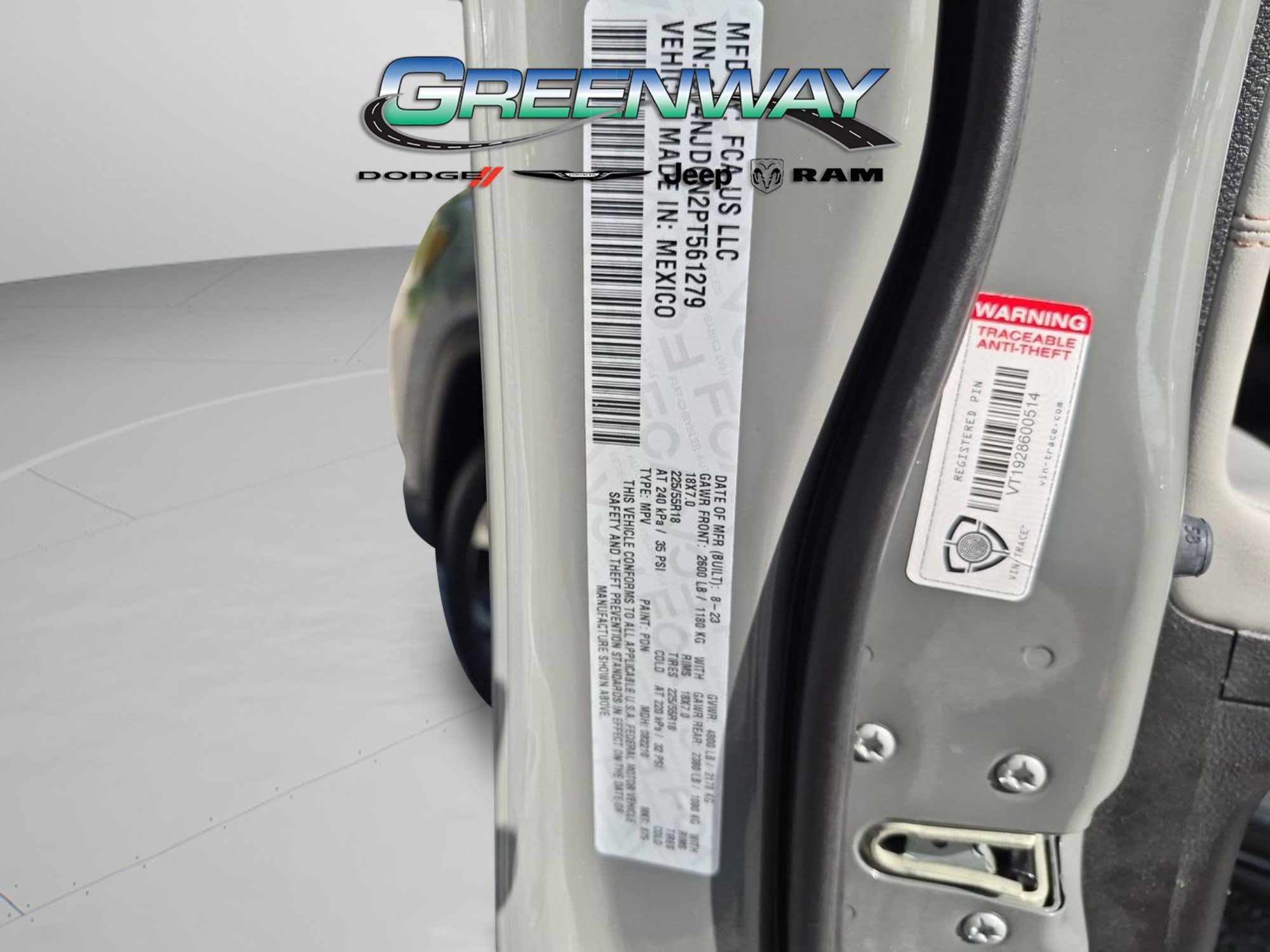 Used 2023 Jeep Compass Limited AWD/4WD image 31