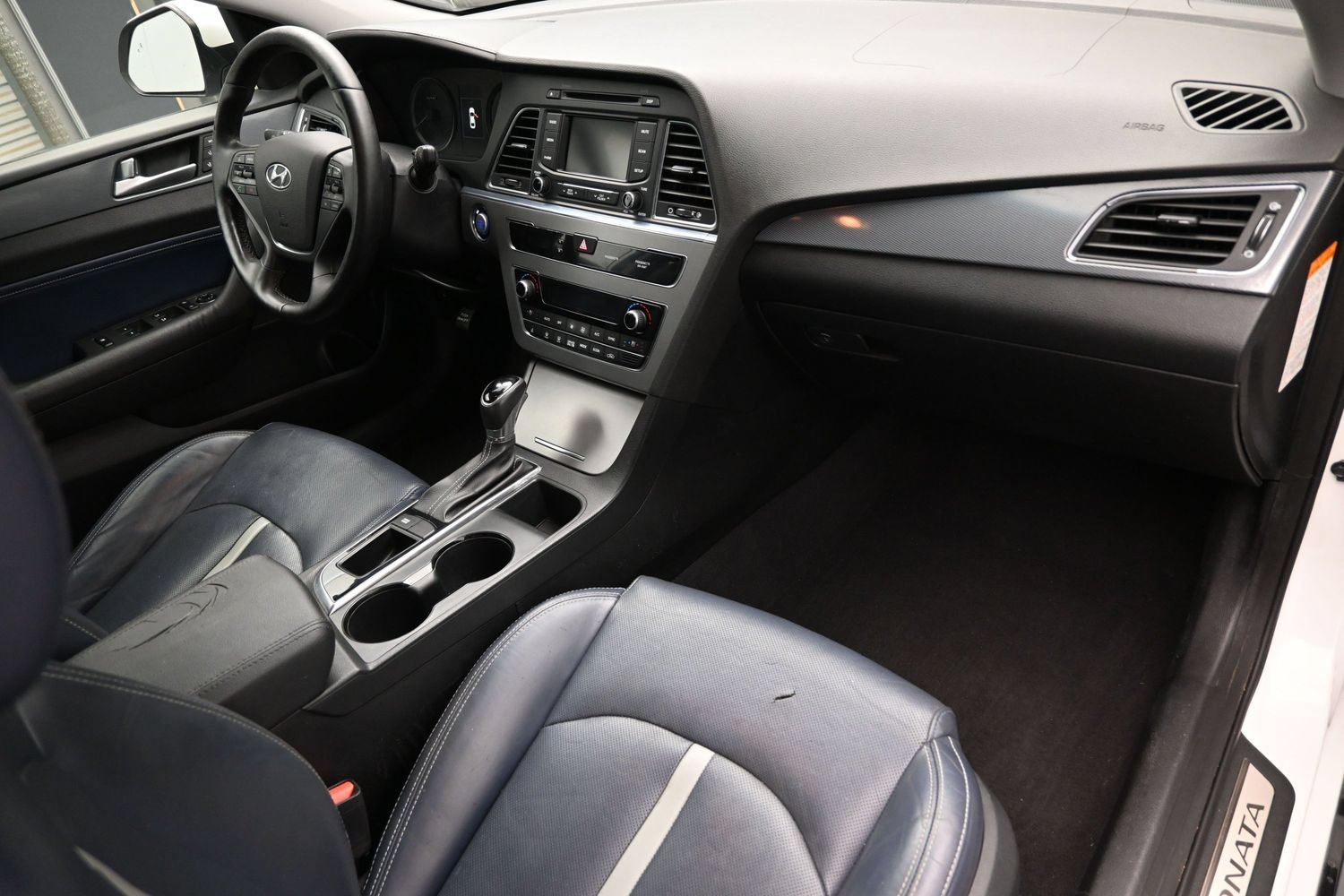 Used 2016 Hyundai Sonata Limited FWD image 17