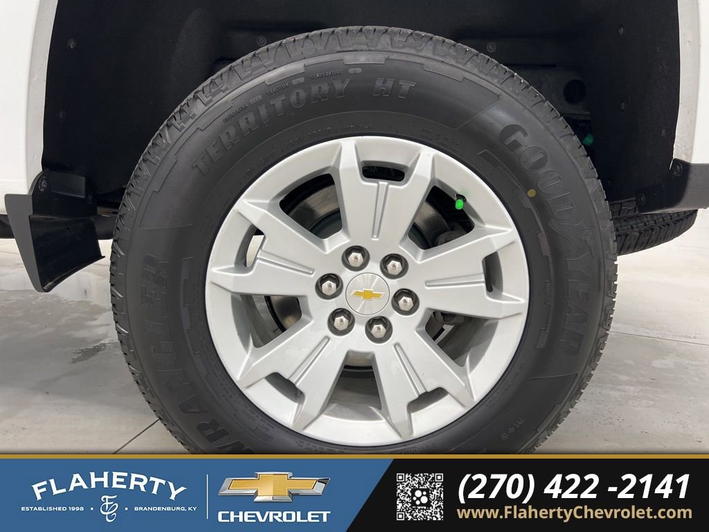 Used 2022 Chevrolet Colorado LT w/ Fleet Safety Package image 17