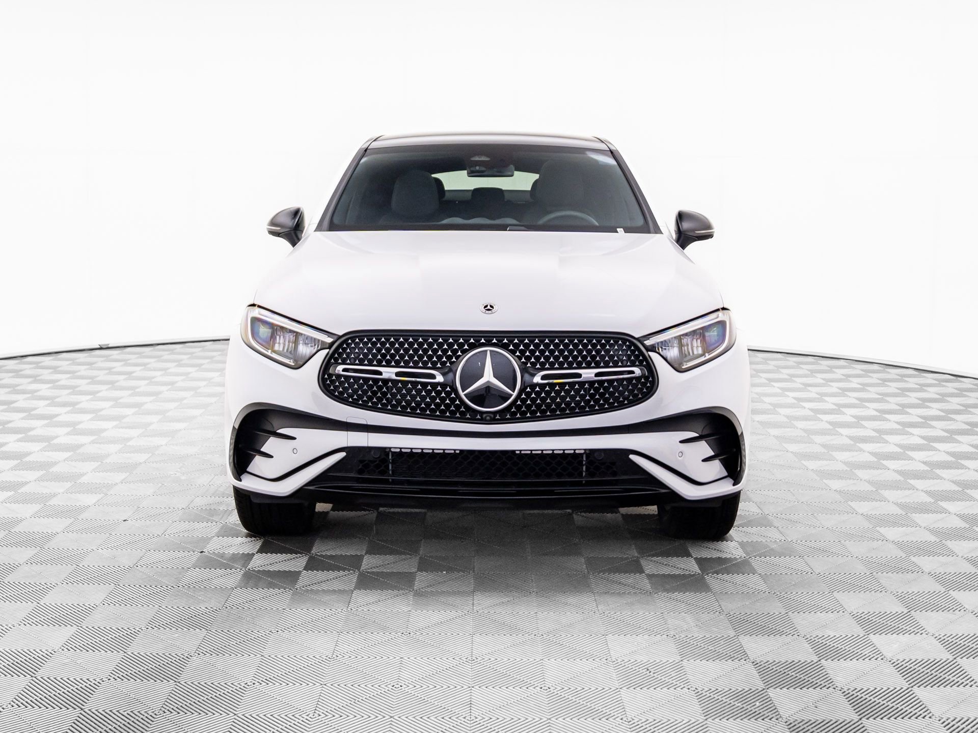 New 2025 Mercedes-Benz GLC 300 4MATIC image 9