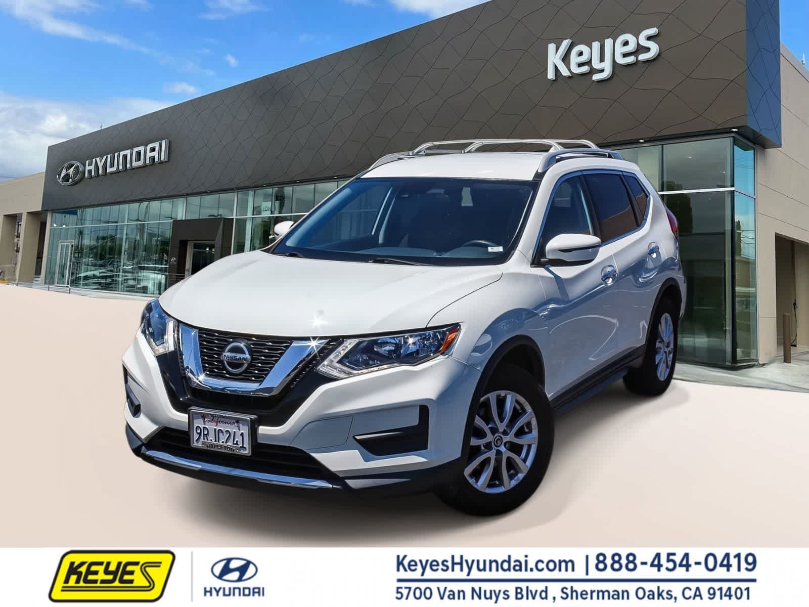 Used 2019 Nissan Rogue S w/ Special Edition Package FWD image 1