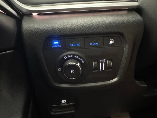 Used 2024 Jeep Grand Cherokee Limited 4xe AWD/4WD image 40