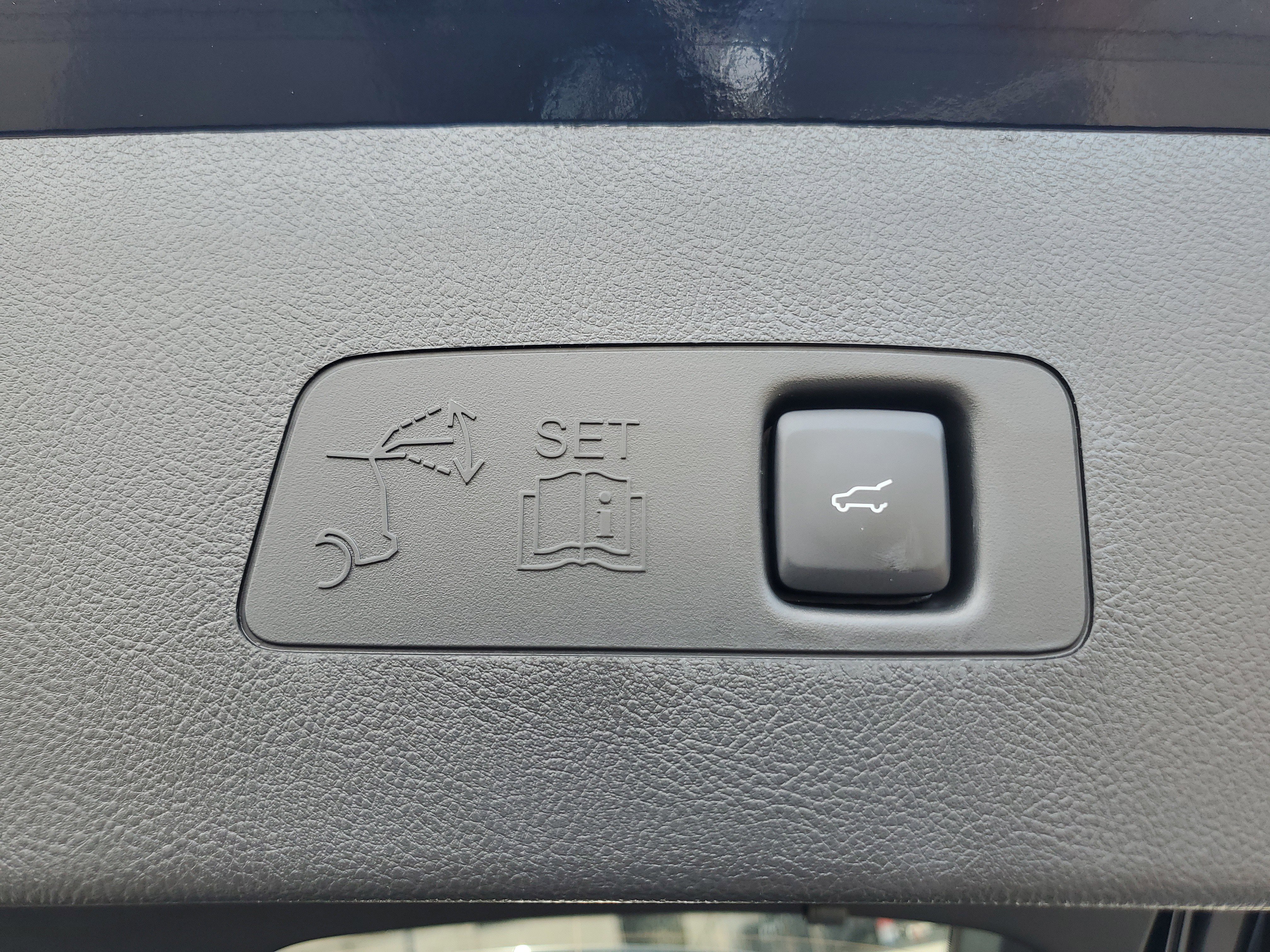 New 2026 Lincoln Corsair Premiere AWD/4WD image 30