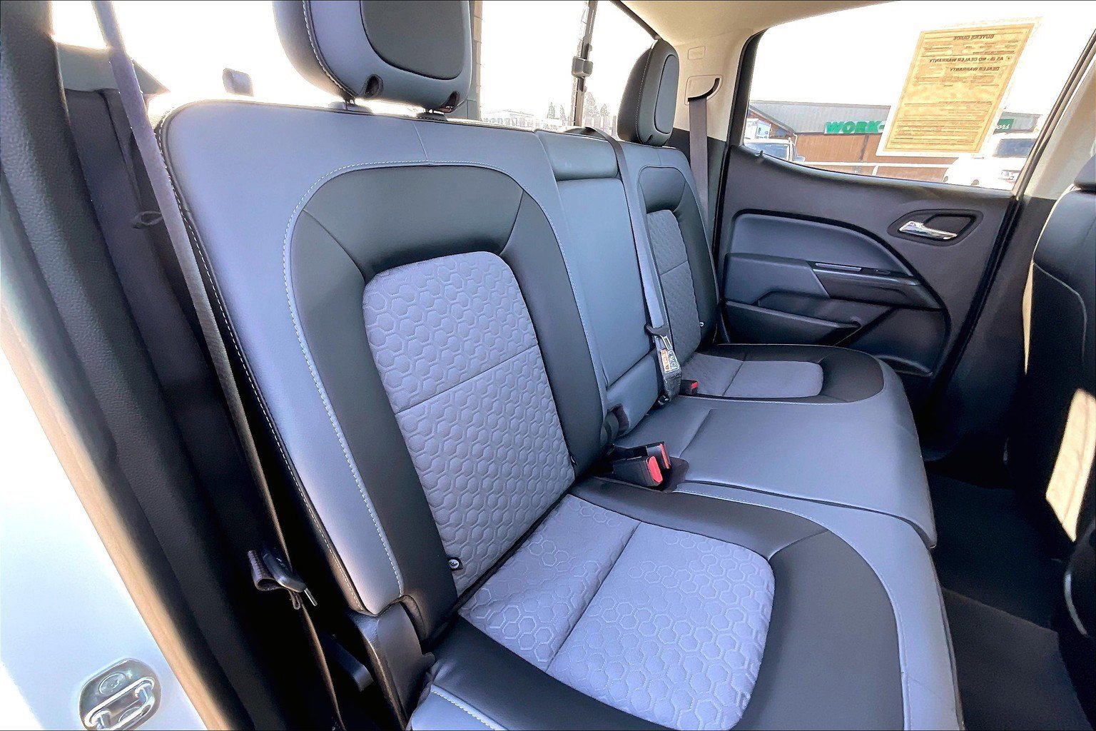 Used 2022 Chevrolet Colorado Z71 image 26