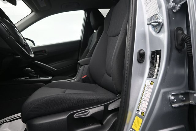 Used 2026 Toyota Corolla Cross LE FWD image 10