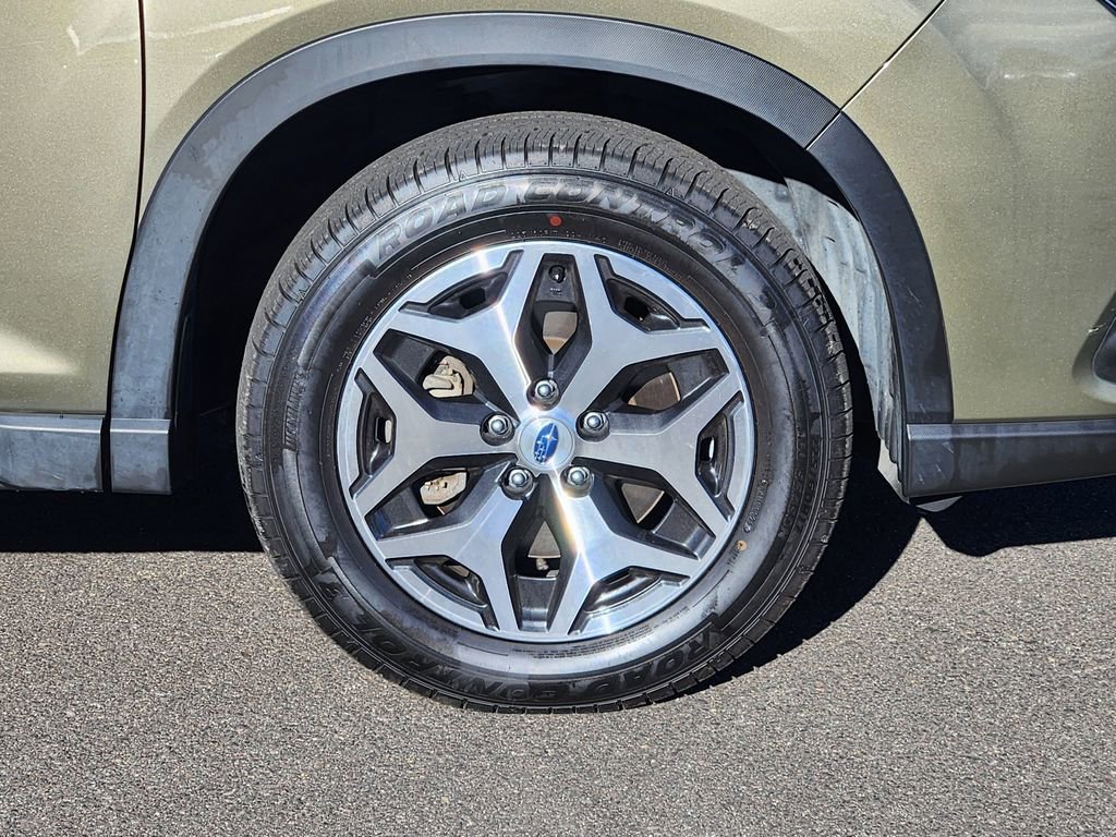 Certified 2023 Subaru Forester Premium image 8