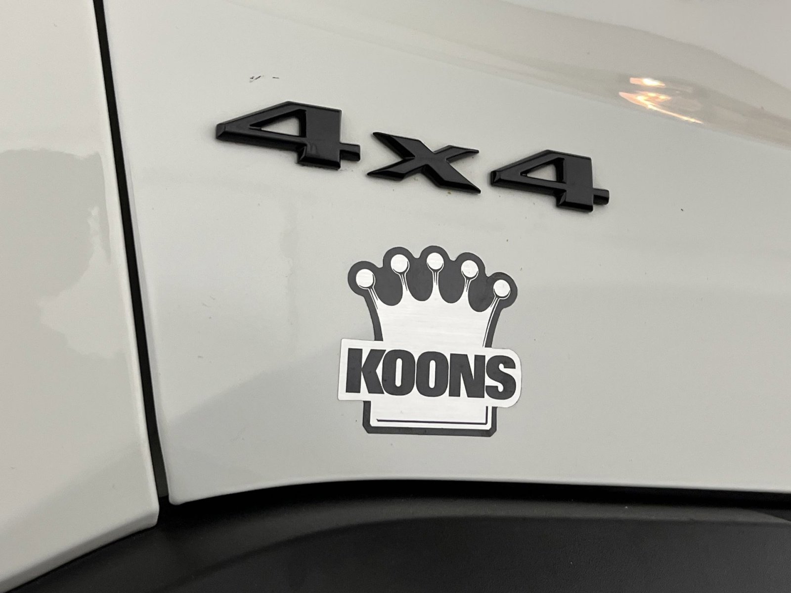 Used 2023 Jeep Renegade Trailhawk image 28