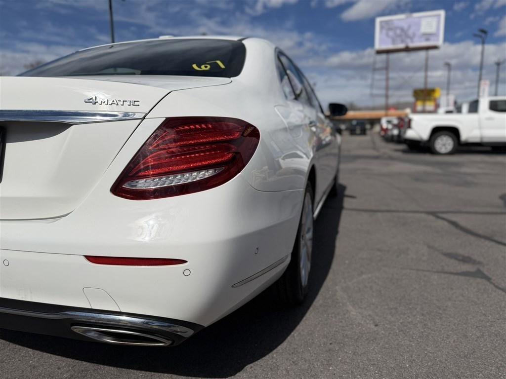 Used 2019 Mercedes-Benz E 300 4MATIC image 12